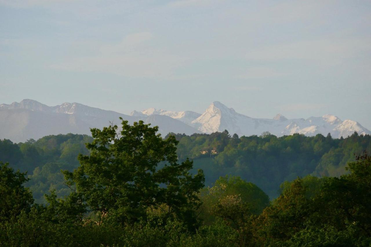 Chambres D'Hotes Secret Pyrenees Lasseube Exterior foto